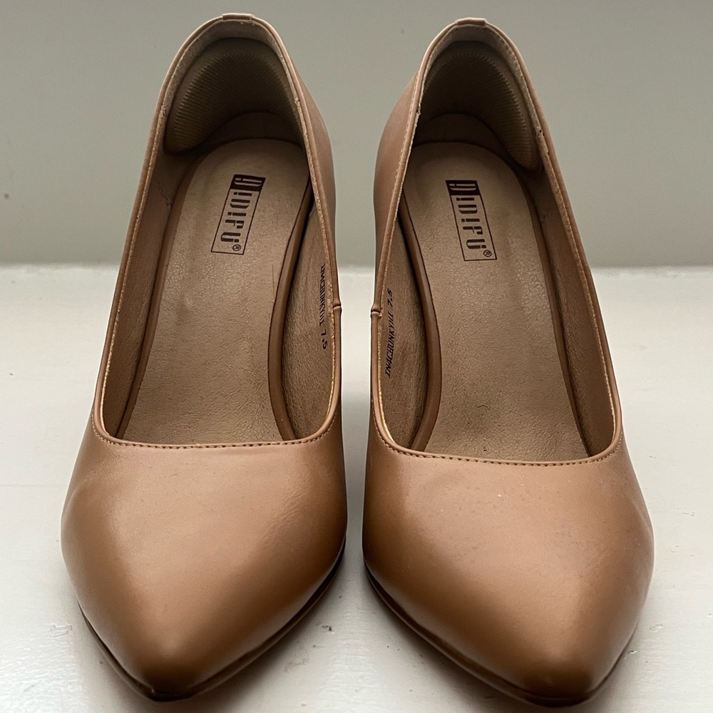 IDIFU Amazon 4in chunky block heel pump